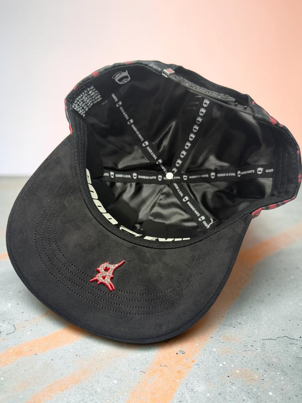 Gorra BARBAS HATS “BORN CRAZY”